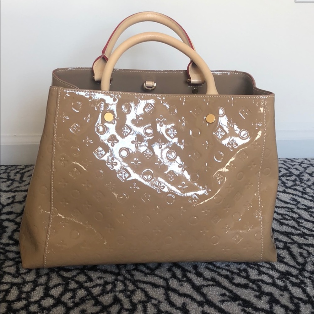 Invece Purse